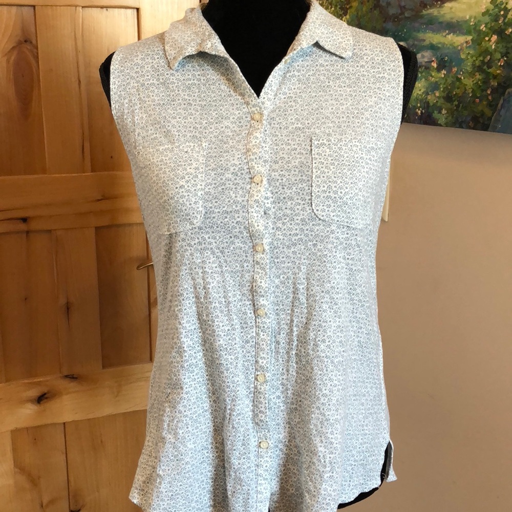 Ann Taylor Loft Sleeveless Colored Top